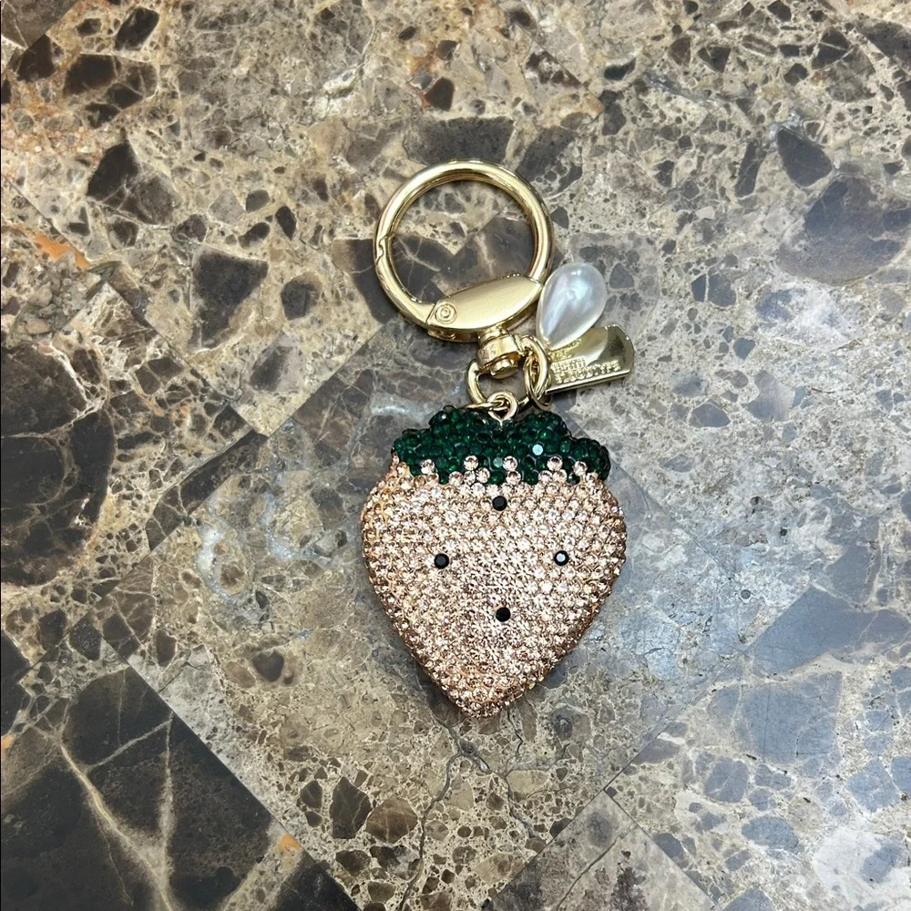 Strawberry Rhinestone Keychain - Picture 2 of 3